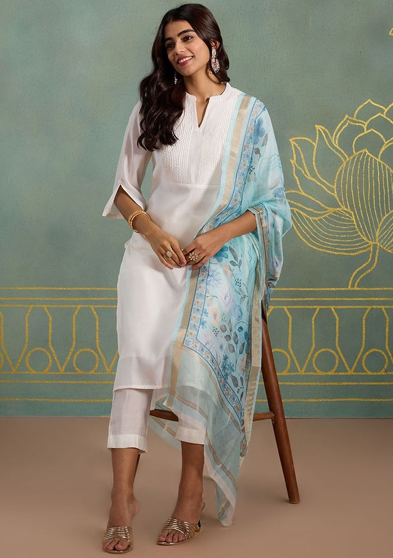 Notch Neck Straight Kurta With Pyjamas And Dupatta