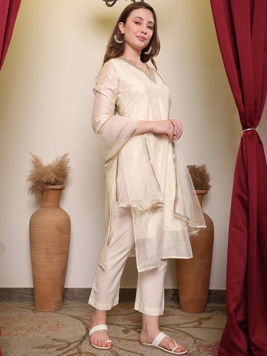 Floral Woven Design V-Neck Straight Kurta With Trouser & Dupatta