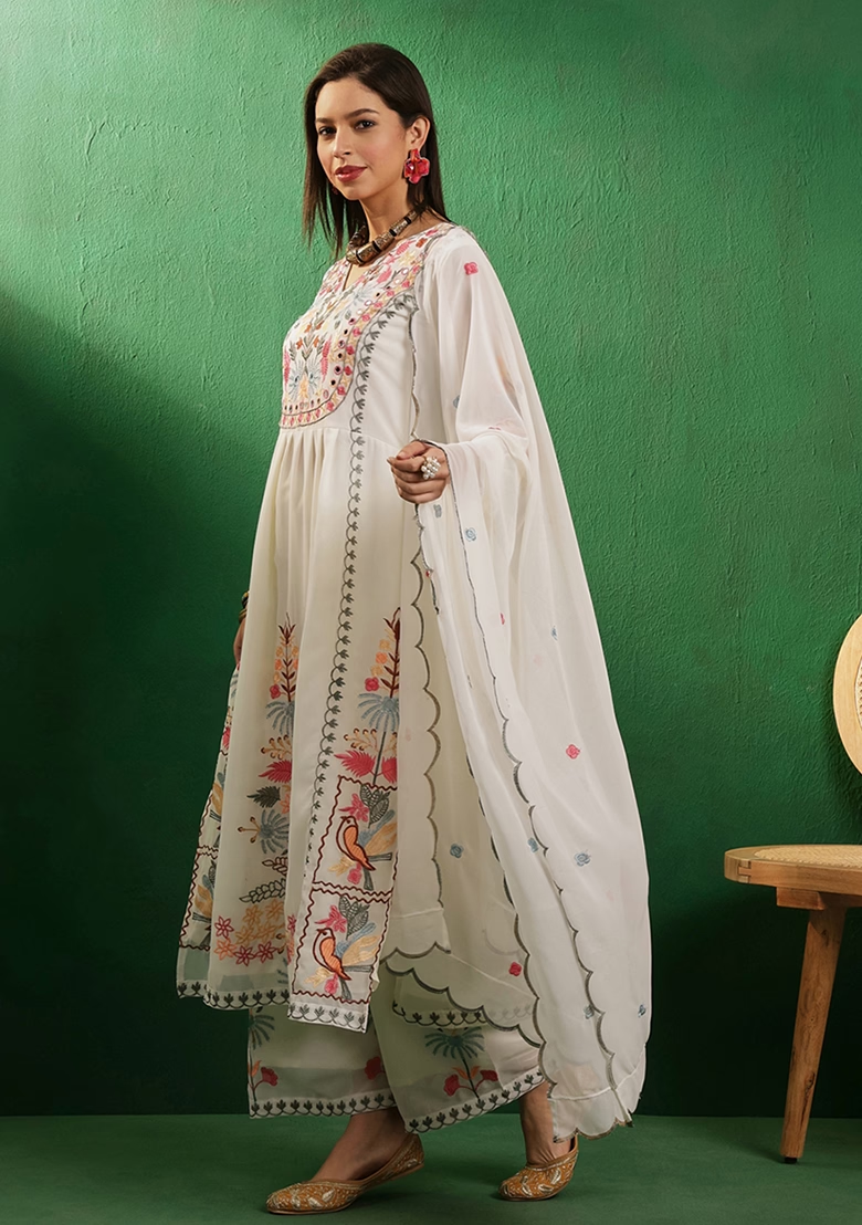 Off White Mirror Thread Embroidered Georgette Kurta Set