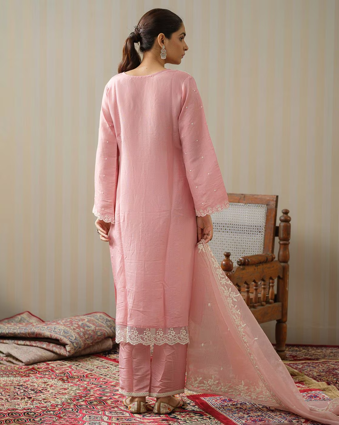 Women Embroidered Straight Kurta Set