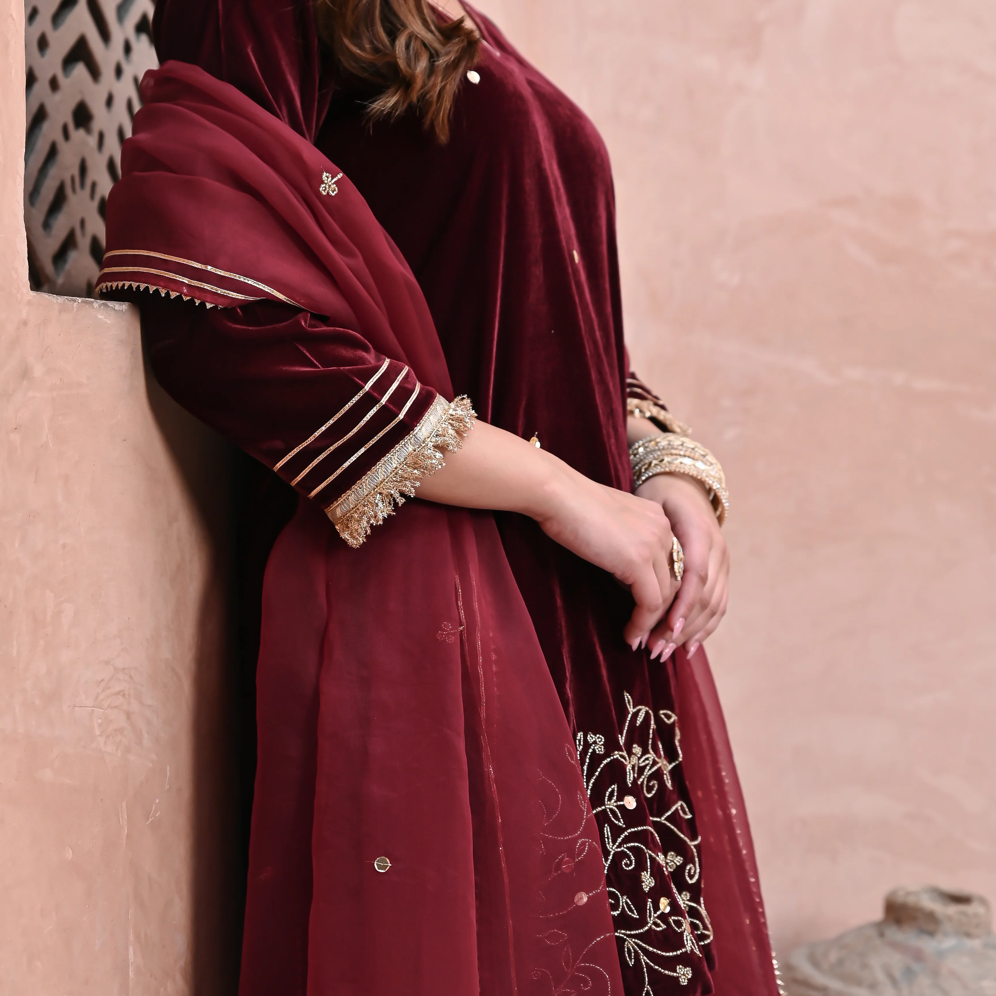 VELVET KURTA SET