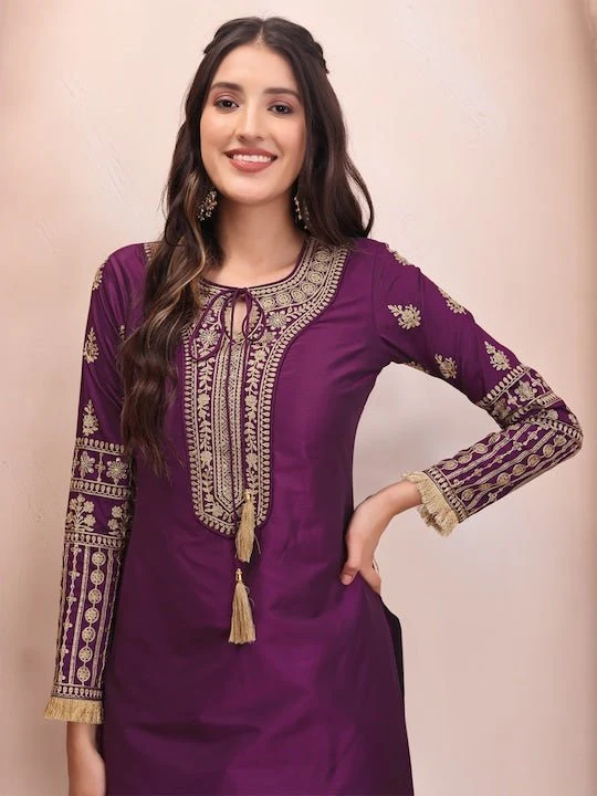 Purple Ethnic Motifs Embroidered Kurta & Trousers With Dupatta