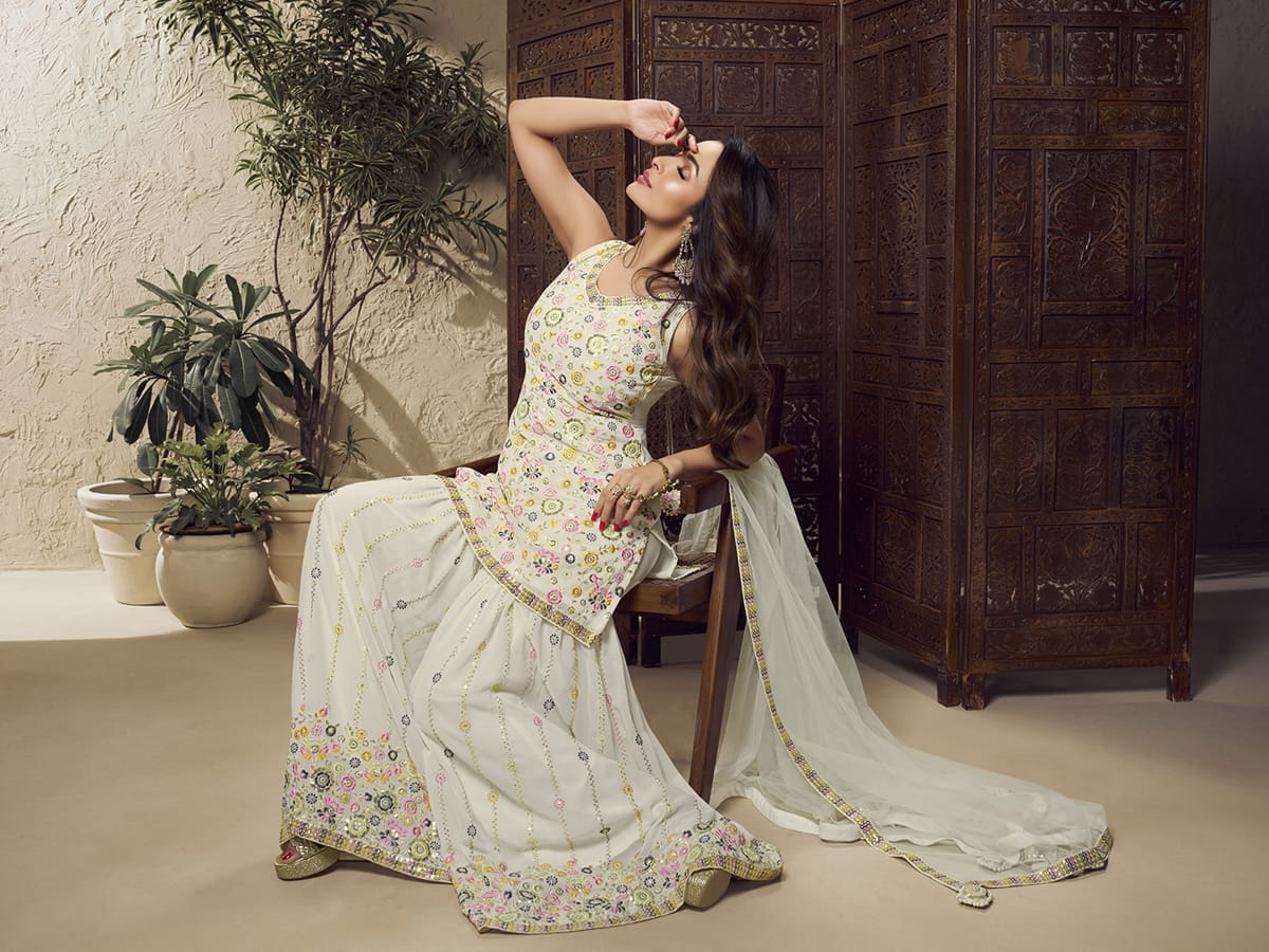 White Floral Multi Thread and Sequines Embroidered Kurta Set